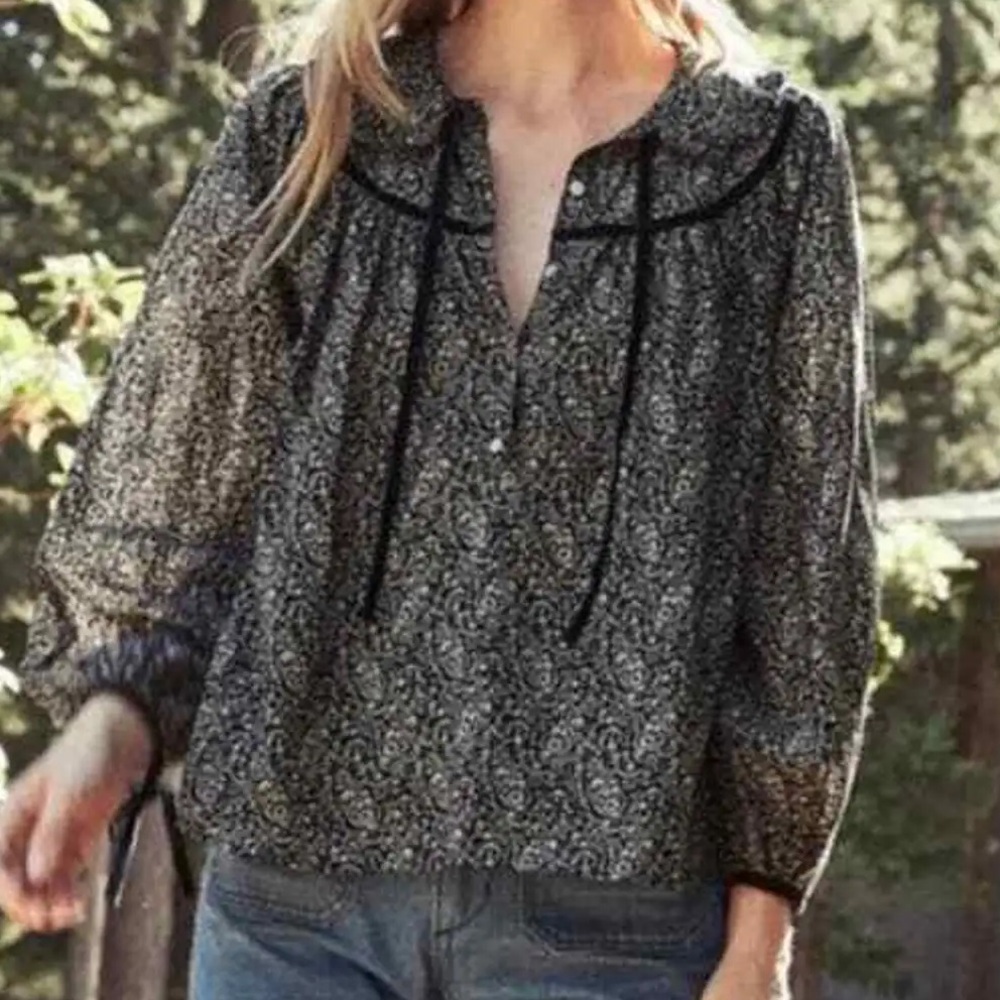 Doen Black and Cream Paisley Peasant Blouse